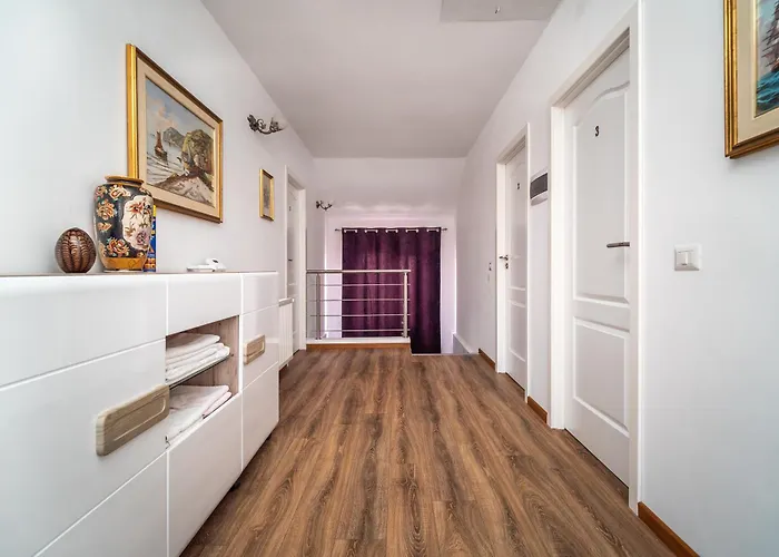 Casa Amina ホームステイ *